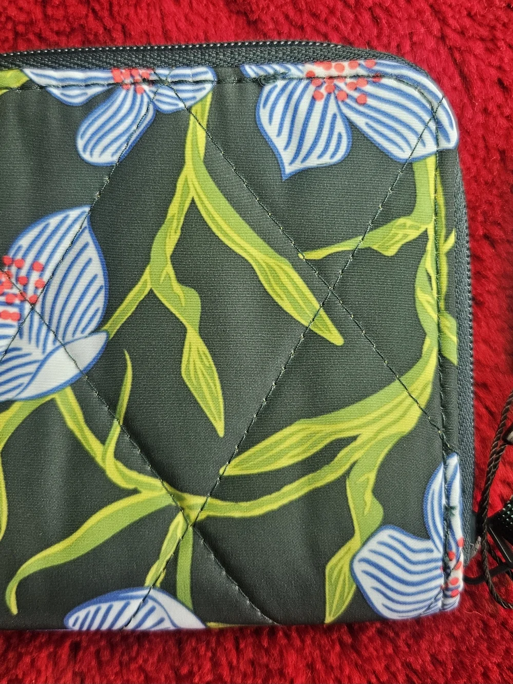 Vera Bradley Dark Green Floral Quilted Wallet - Picture 5 of 7